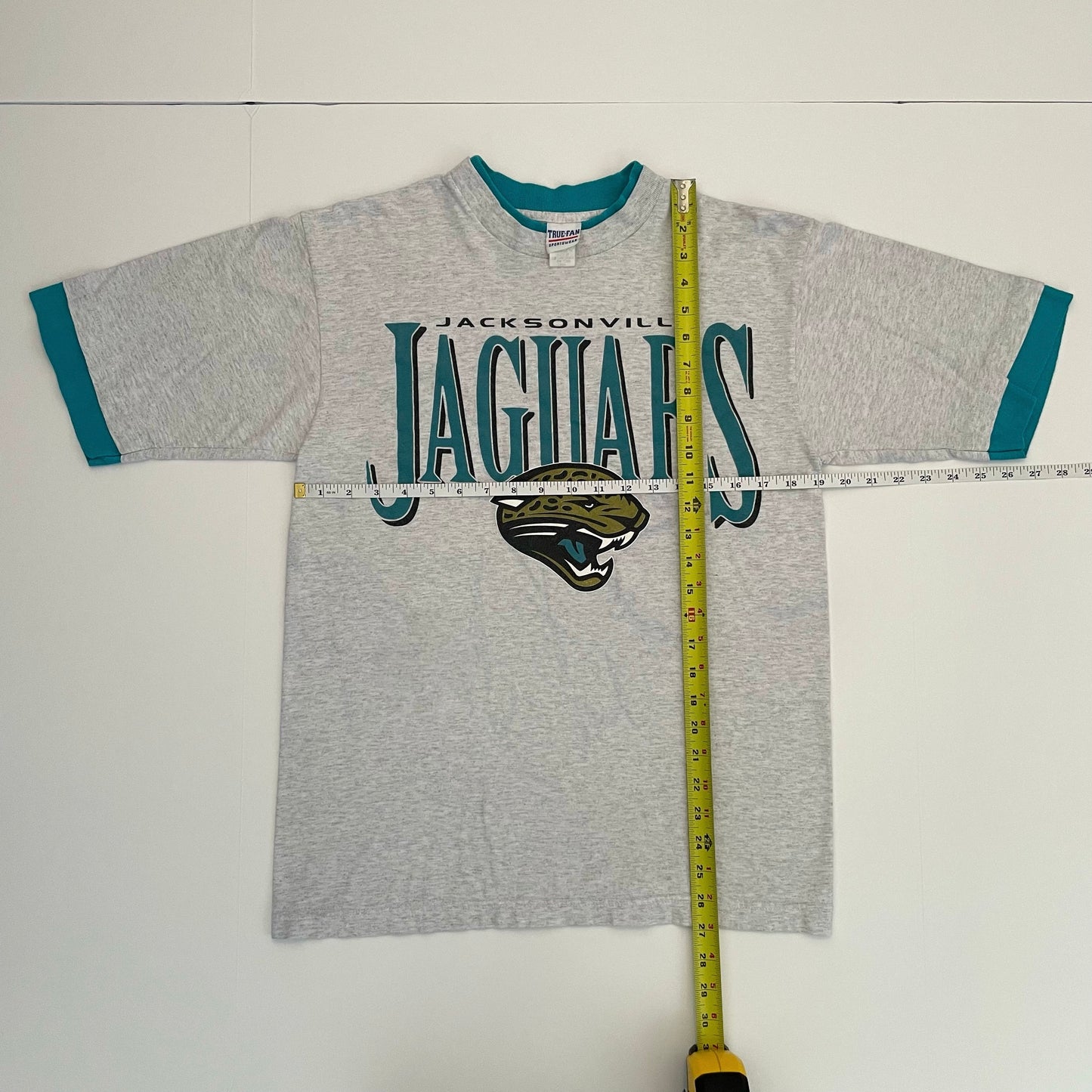 Vintage Jacksonville Jaguars shirt size SMALL