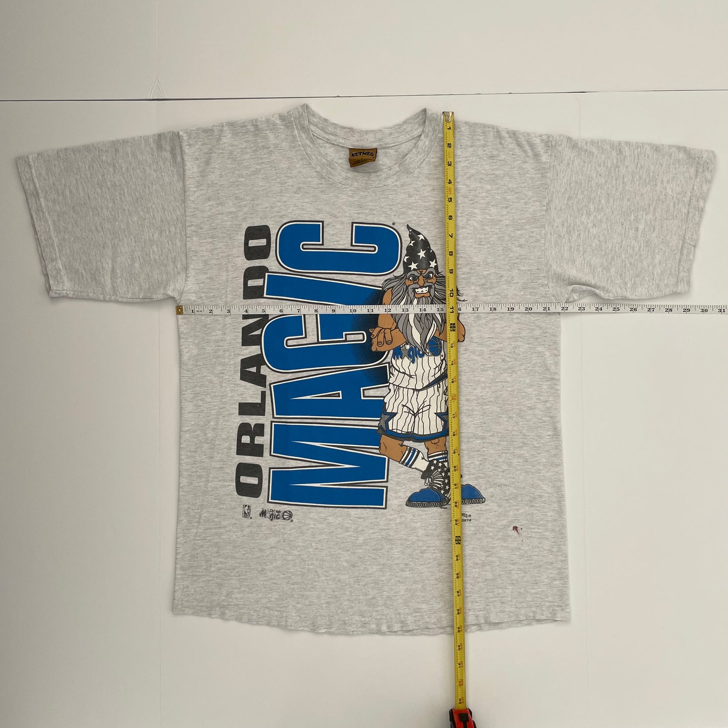 Vintage Orlando Magic NUTMEG shirt size LARGE