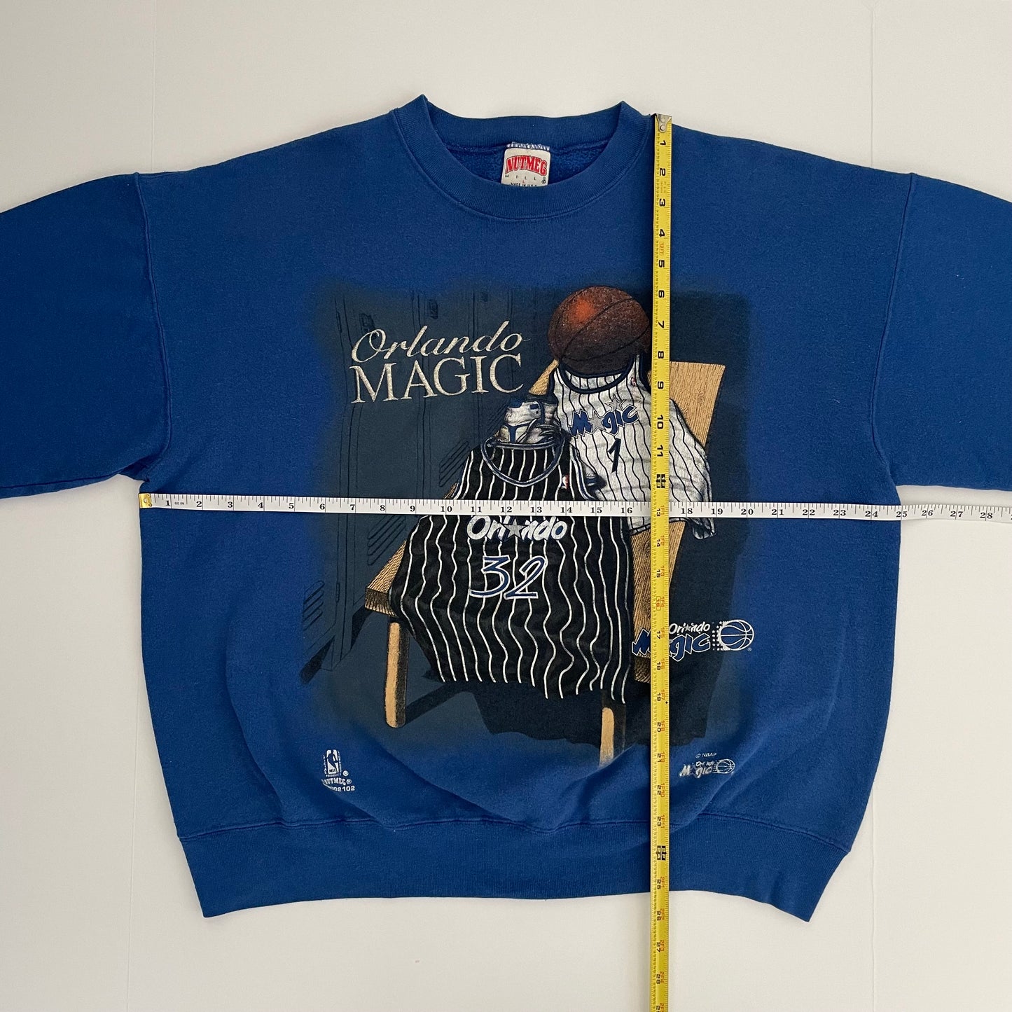 Vintage Orlando Magic NUTMEG sweatshirt size LARGE