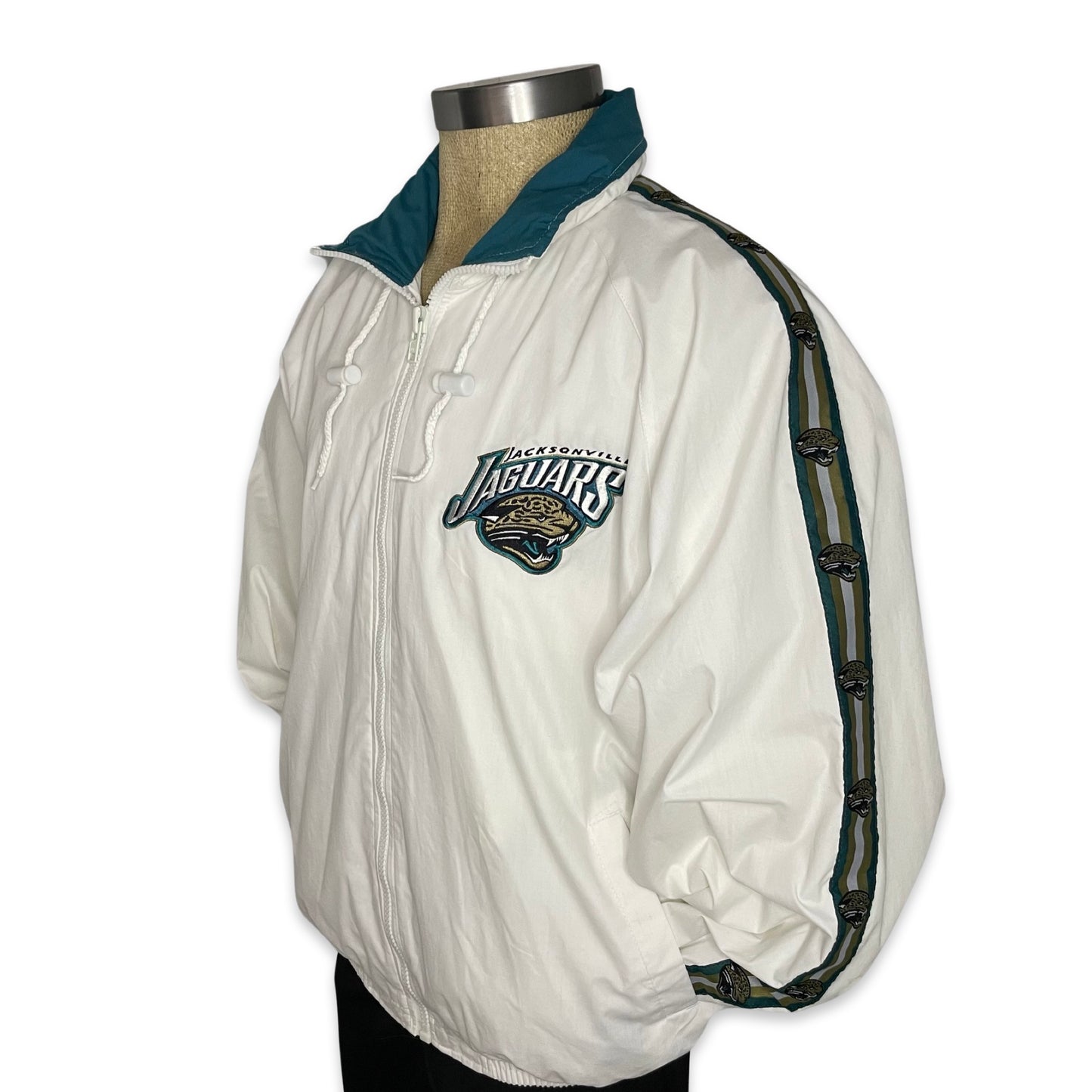 Vintage Jacksonville Jaguars PRO PLAYER jacket size LARGE