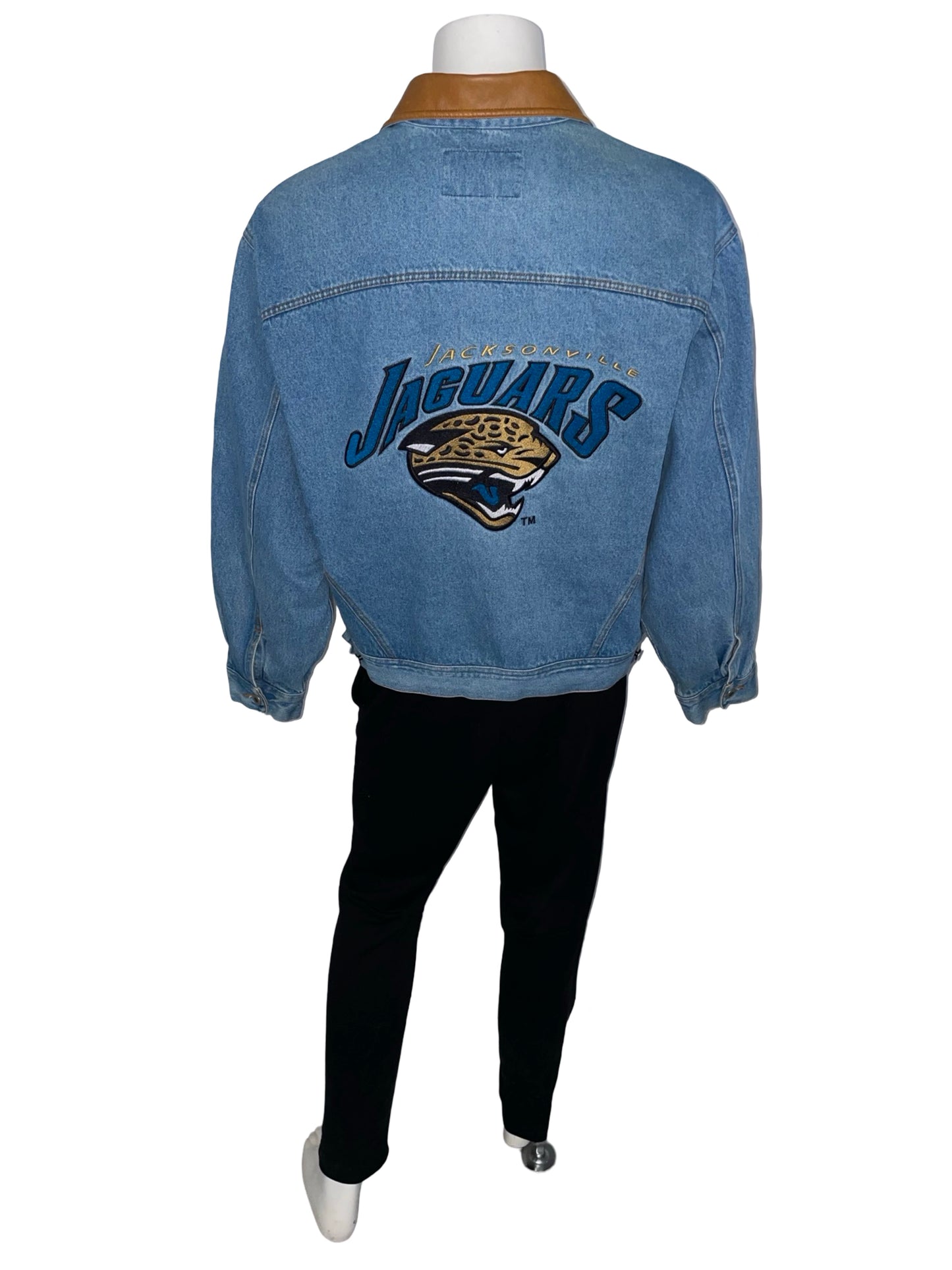 Vintage Jacksonville Jaguars denim jacket size LARGE