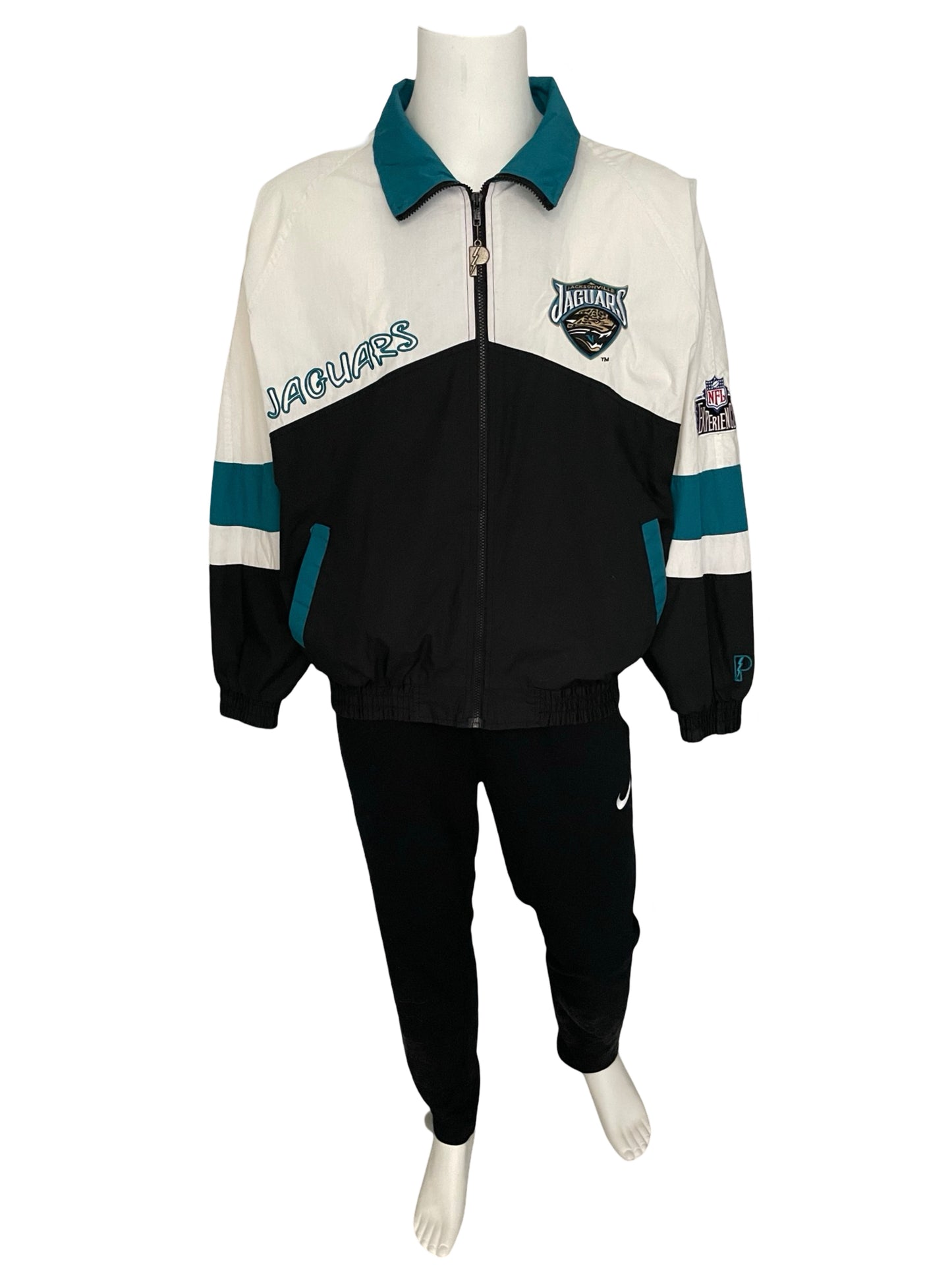 Vintage Jacksonville Jaguars PRO PLAYER by Daniel Young windbreaker size LARGE